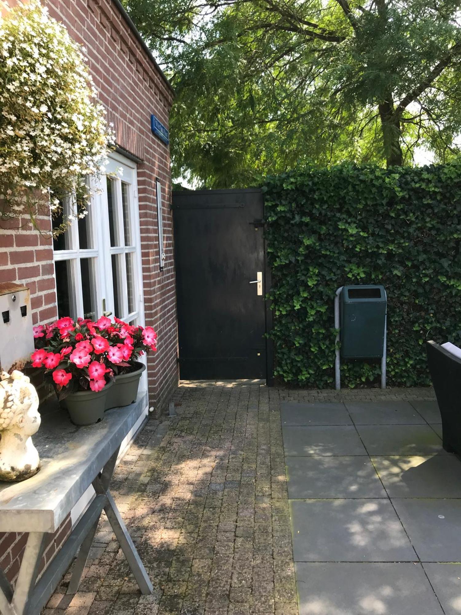 Villa Pats Gilze Exteriér fotografie